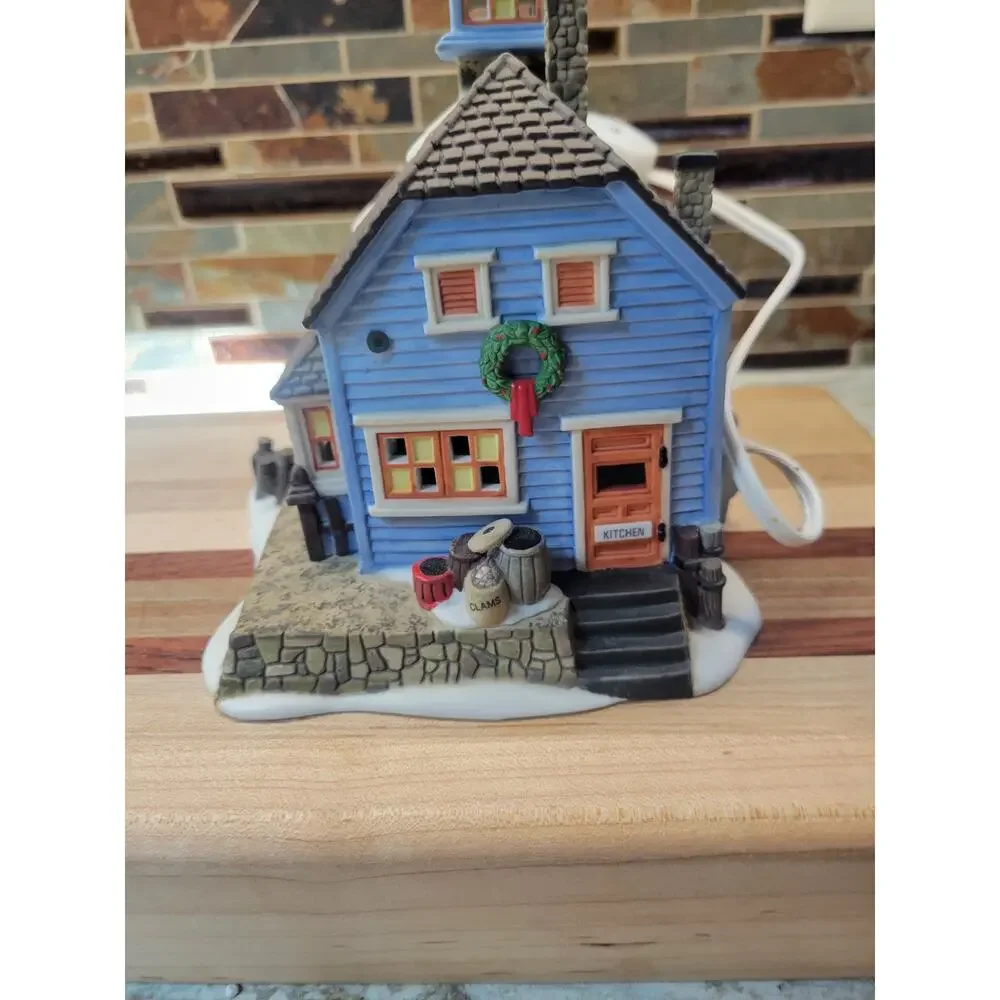 Dept 56 Chowder House 56571 New England Village Christmas Lighted House